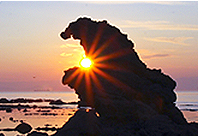  鉤浦溪（カクリ溪）ハゲワシ岩