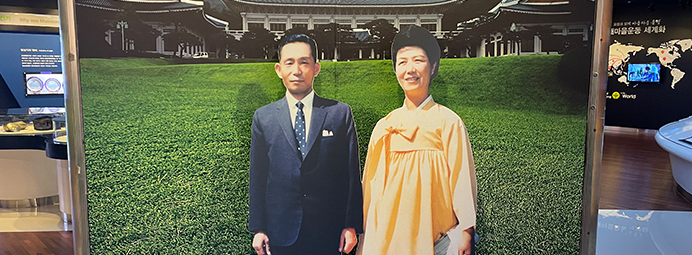 진(進) - 입체패널, 영상시스템, 디지털방명록 1